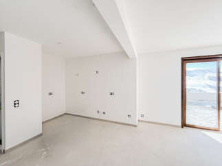 Discover the potential of this blank canvas! This property features a spacious, light-filled interior, perfect for customization.