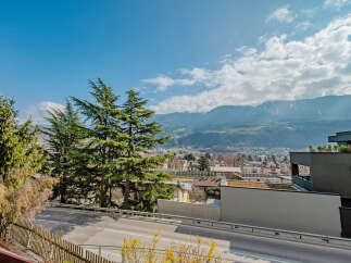 Enjoy breathtaking mountain views from this stunning property.