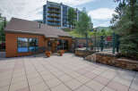 Discover the charm of this office space, perfectly situated in a desirable location.
