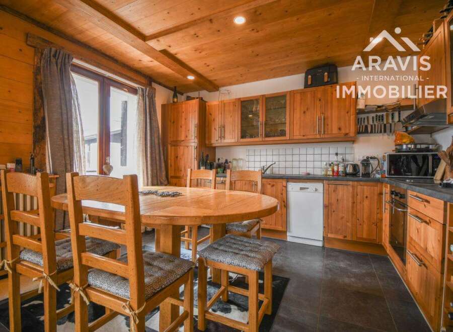 Apartment in Le Chinaillon - Image 2