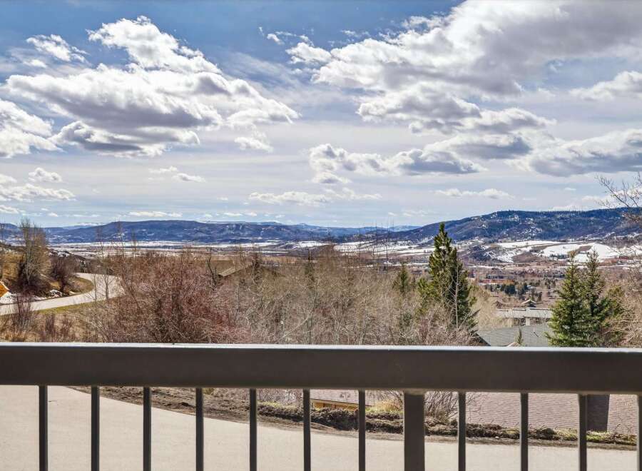 Enjoy breathtaking mountain views from this stunning property.