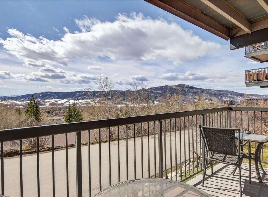 Enjoy breathtaking mountain views from this stunning property.