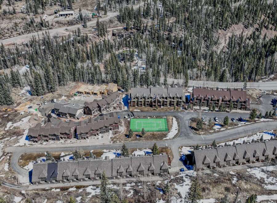 Discover luxury living in this stunning mountain property, featuring modern townhomes with breathtaking views.