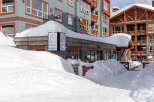 This stunning property boasts a prime location with easy access to ski slopes and winter activities.