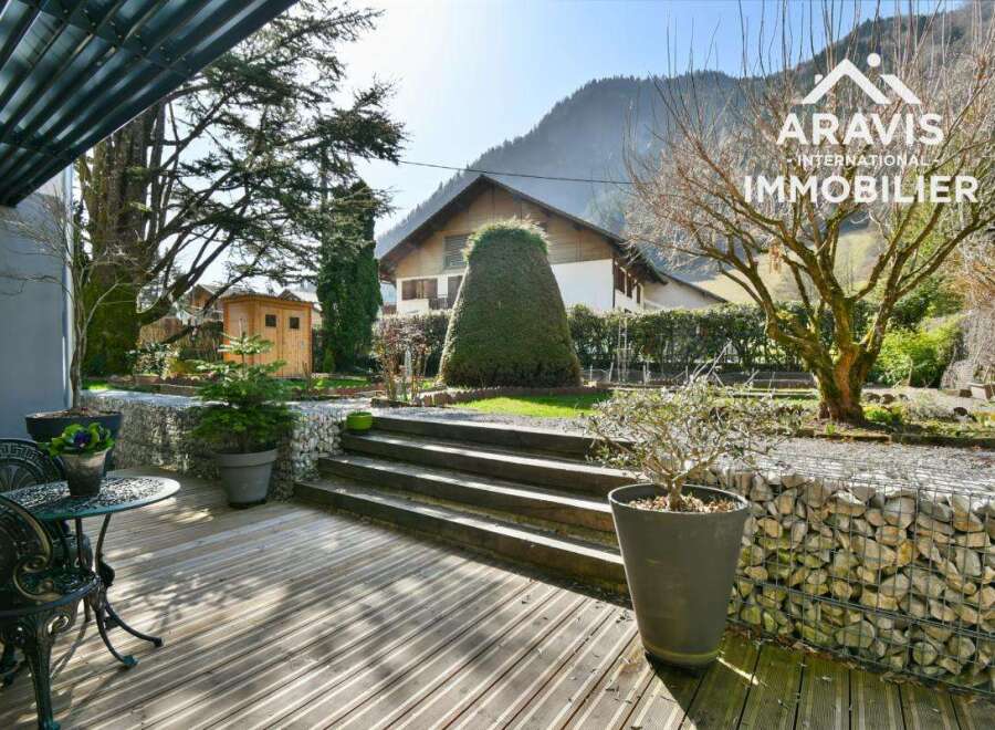 Apartment in Tronchine - Image 2