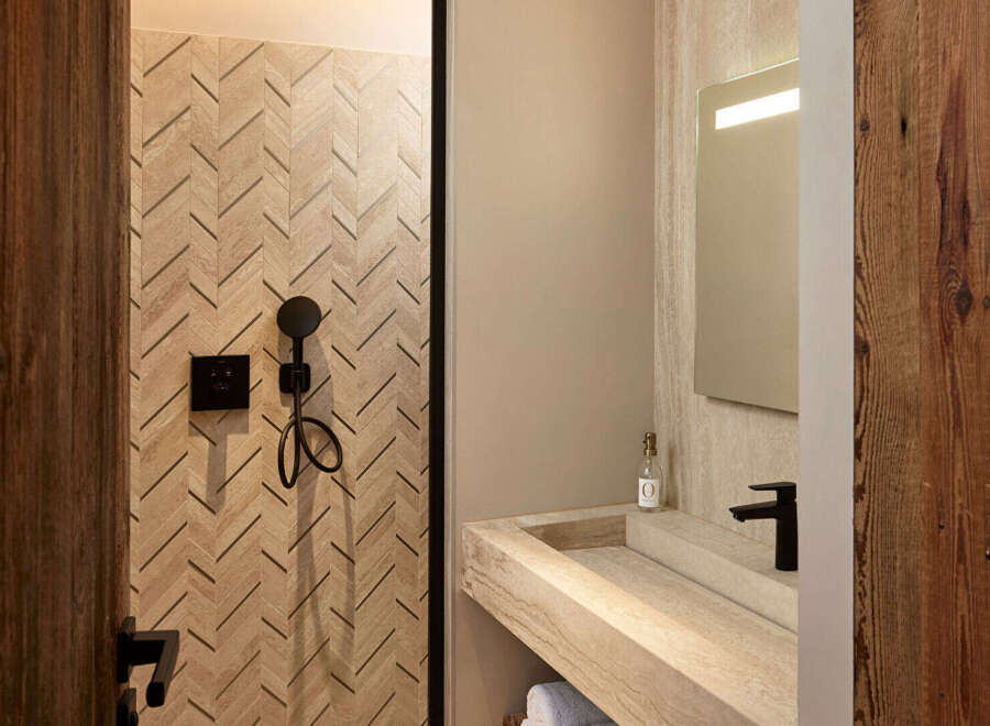 Apartment in Megeve - Image 4