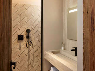 Step into luxury with this stunning bathroom design.