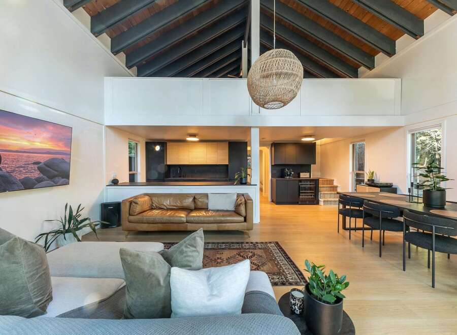 Experience luxury living in this stunning property, featuring a spacious open-concept design.