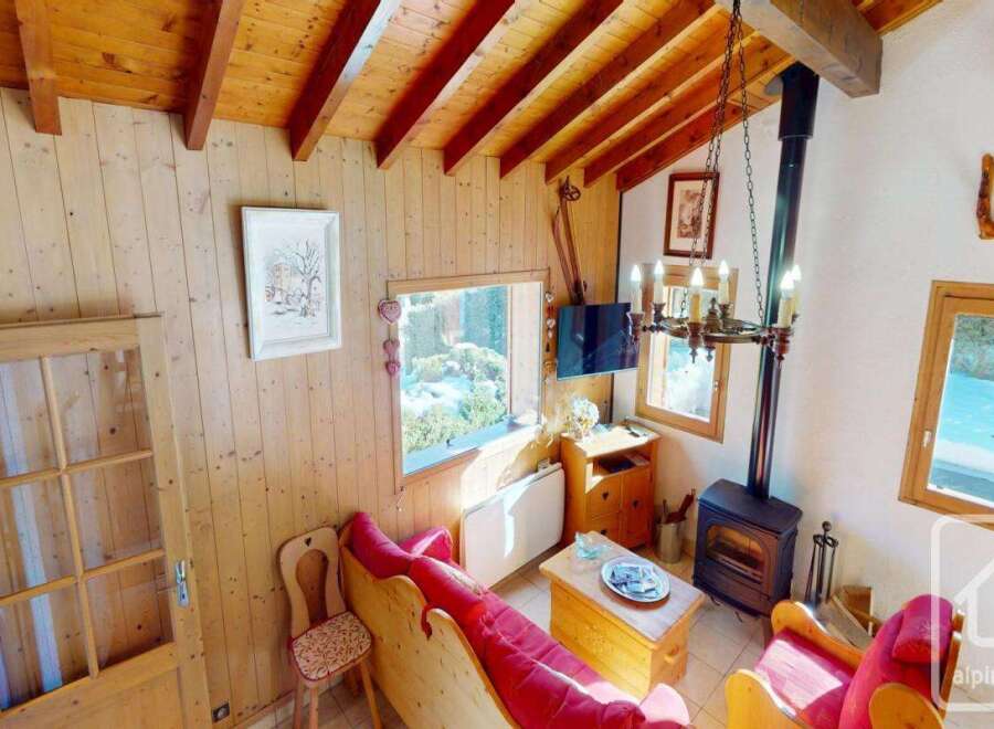 House in Verchaix - Image 4