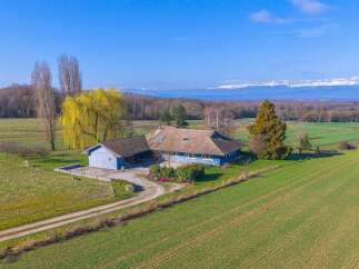 Discover this stunning property nestled in a serene countryside setting.