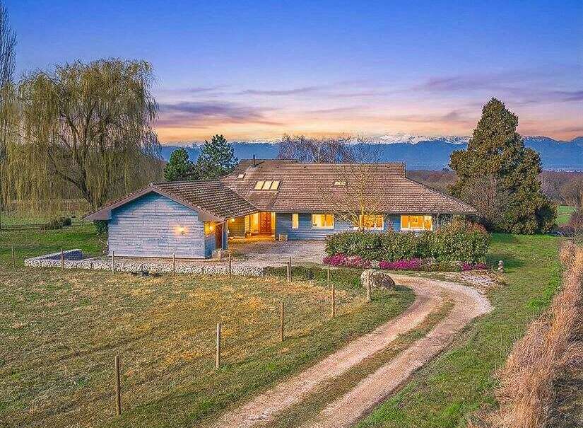 Discover the charm of this stunning property, perfectly situated for serene living.