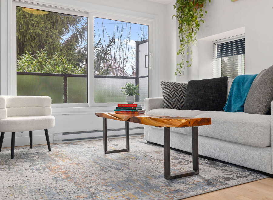 Step into a bright and airy living space, perfect for relaxation and entertaining.