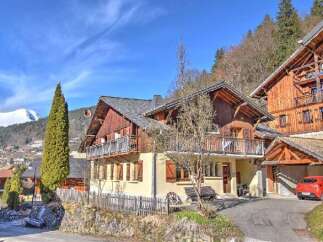 Discover the charm of this stunning property nestled in a picturesque mountain setting.