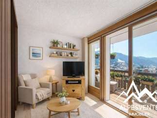 Discover the charm of this cozy living space, perfect for relaxation and entertainment.
