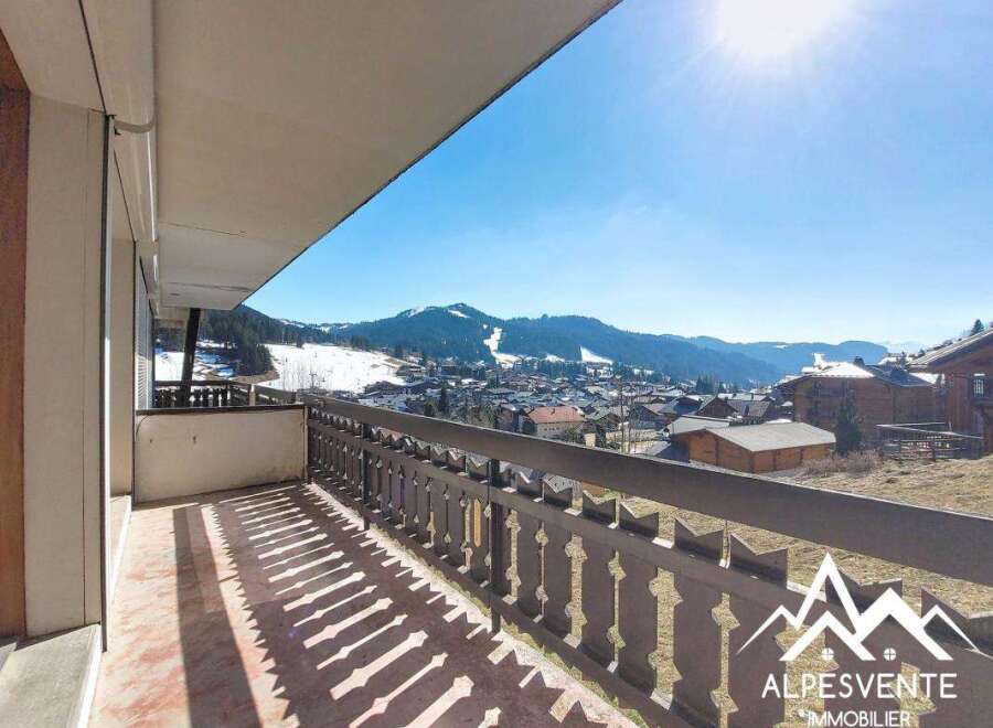 Enjoy breathtaking mountain views from this stunning property.