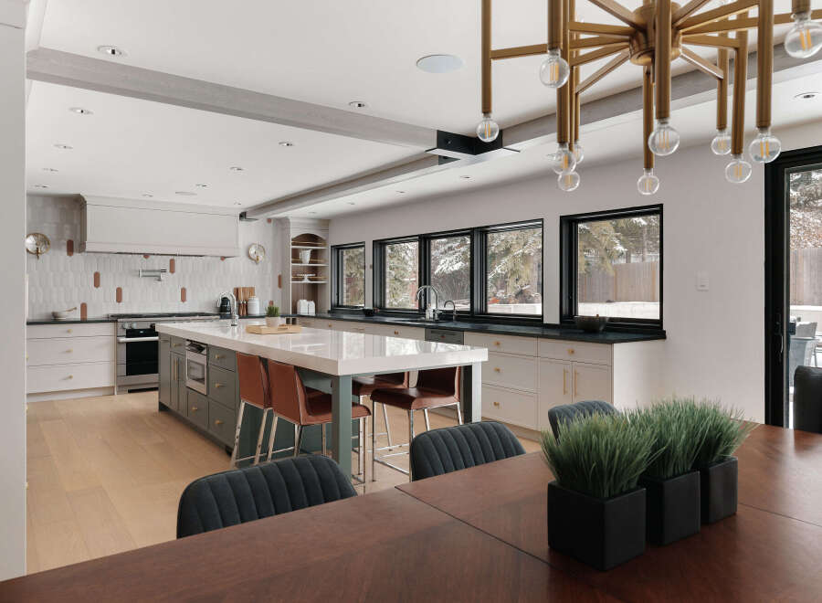 This stunning kitchen boasts a modern design with high-end finishes.
