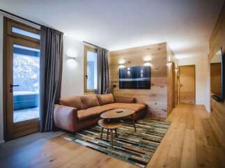 Experience luxury living in this stunning property featuring a modern design and high-end finishes.