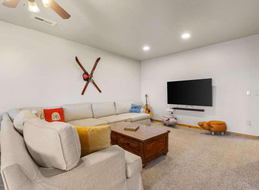 Step into this inviting living space, perfect for relaxation and entertainment.