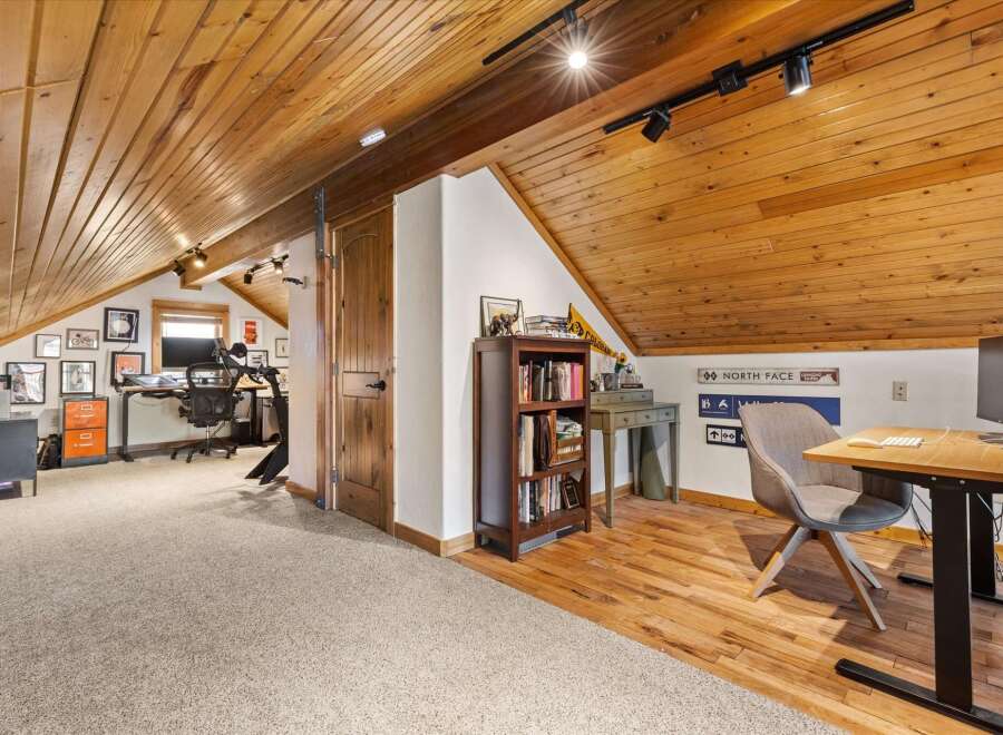 Discover the charm of this unique property featuring a beautifully designed interior.