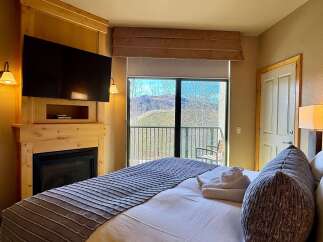 Experience the ultimate in comfort and luxury in this stunning bedroom.