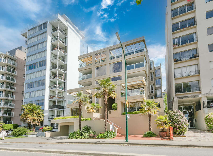Discover luxury living in this stunning property, featuring modern architecture and spacious balconies.