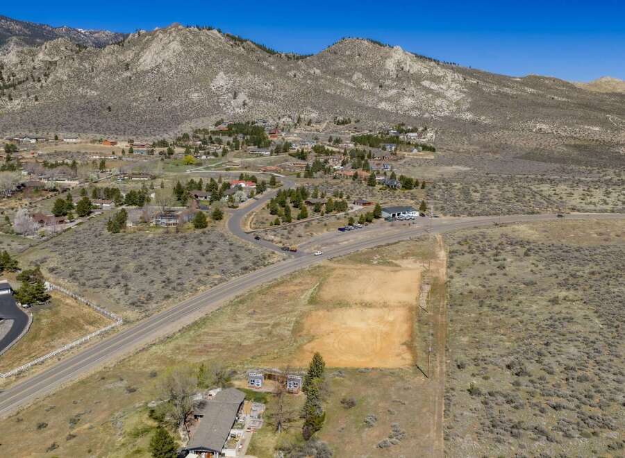 Discover a stunning property with breathtaking mountain views.