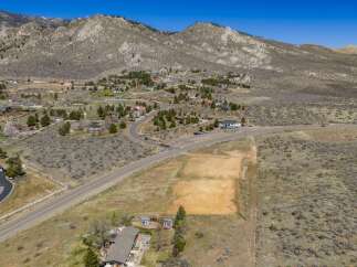 Discover a stunning property with breathtaking mountain views.