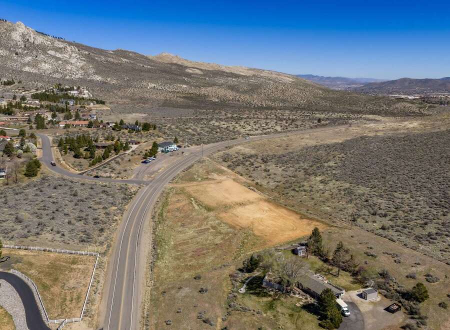 Discover the perfect blend of tranquility and convenience with this stunning property.