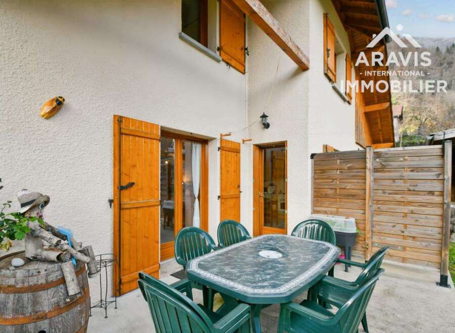 Discover this charming property featuring a cozy outdoor patio perfect for relaxation and entertaining.