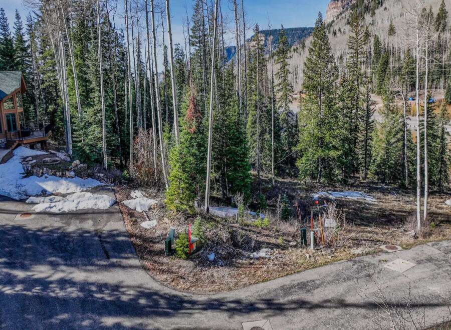 House in San Juan County - Image 2