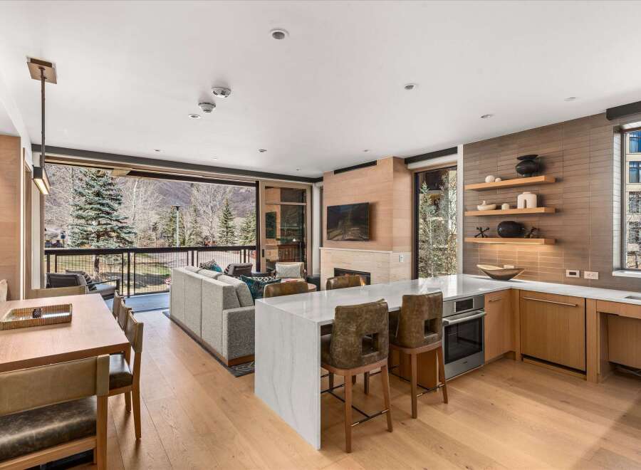 House in Snowmass Village - view 1