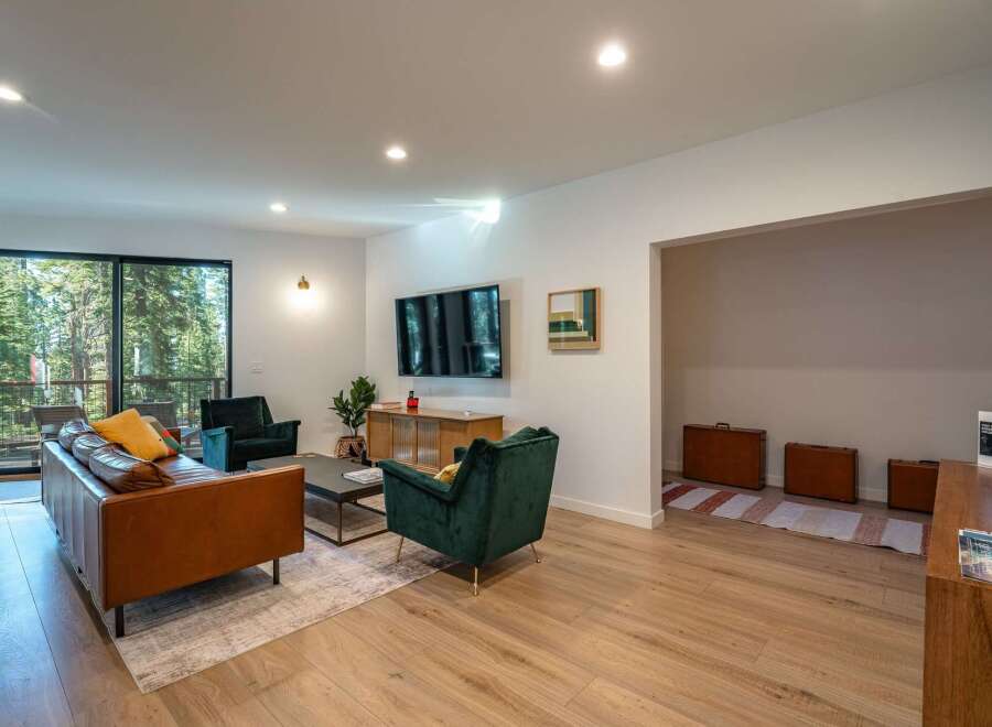 House in Dollar Point - Image 4