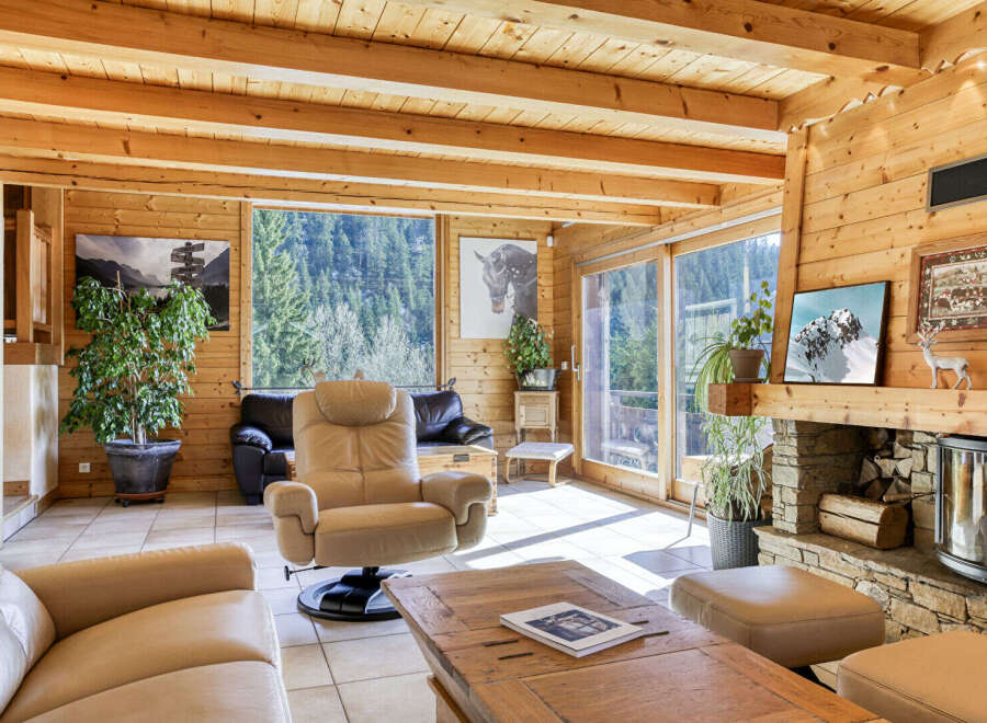 Chalet in Crest-Voland - view 1