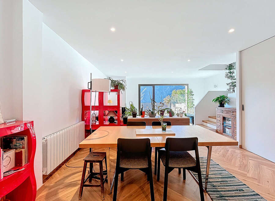 This stunning property boasts a bright and airy dining area, perfect for entertaining.