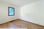 Discover this bright and airy room, perfect for creating your dream space.