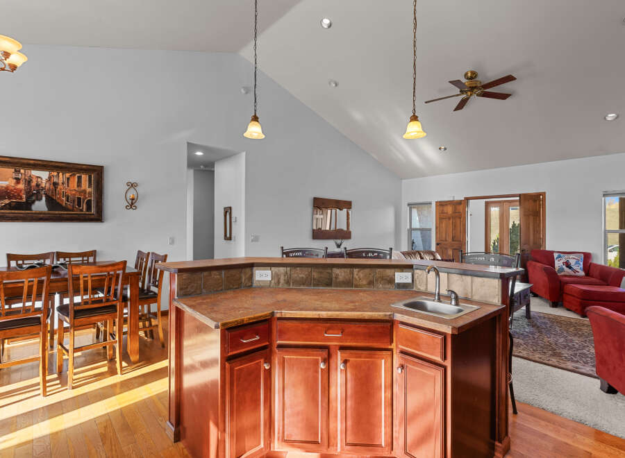 This stunning property boasts a spacious and inviting interior, perfect for comfortable living and entertaining.