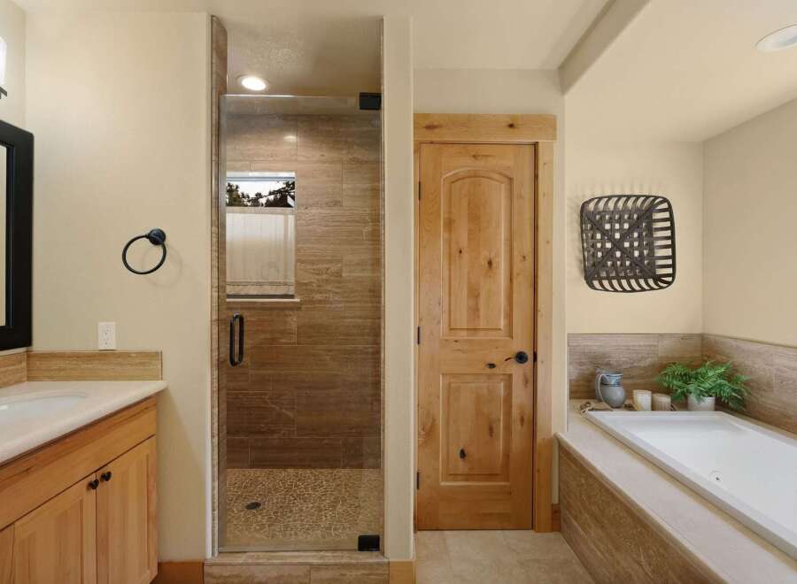 Step into luxury with this beautifully designed bathroom.