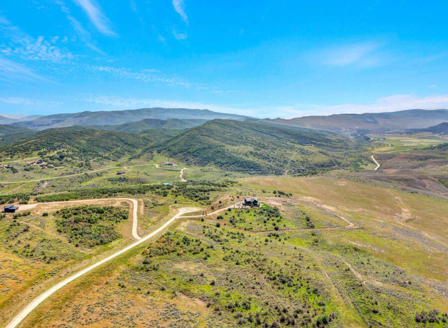 Discover the tranquility of this stunning property nestled in the heart of nature.