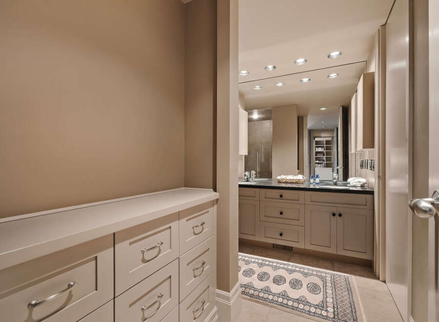 Step into luxury with this stunning bathroom design.