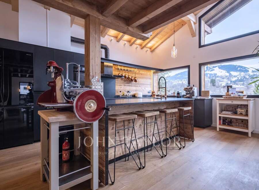 House in Megeve - Image 3