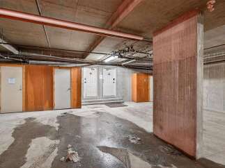 Discover the potential of this storage unit, offering ample space for your belongings.