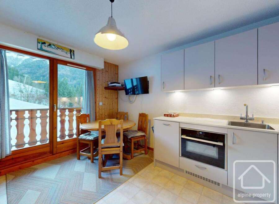 Apartment in Saint-Jean-d'Aulps - Image 2