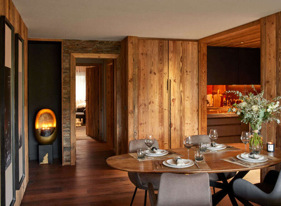 Experience luxury living in this stunning property, featuring exquisite wooden accents and a warm, inviting atmosphere.