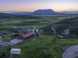 Discover this stunning property nestled in a serene landscape, perfect for those seeking tranquility and space.