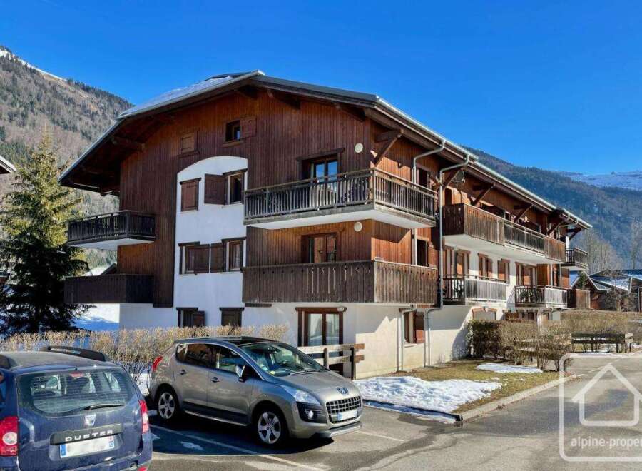 Discover the charm of this stunning property nestled in a picturesque mountain setting.