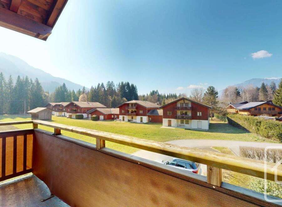 Experience the charm of this stunning property nestled in a picturesque mountain setting.
