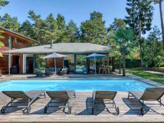 Escape to your own private oasis with this stunning property! Featuring a luxurious pool, perfect for relaxing and entertaining, this home offers the ultimate in comfort and style.