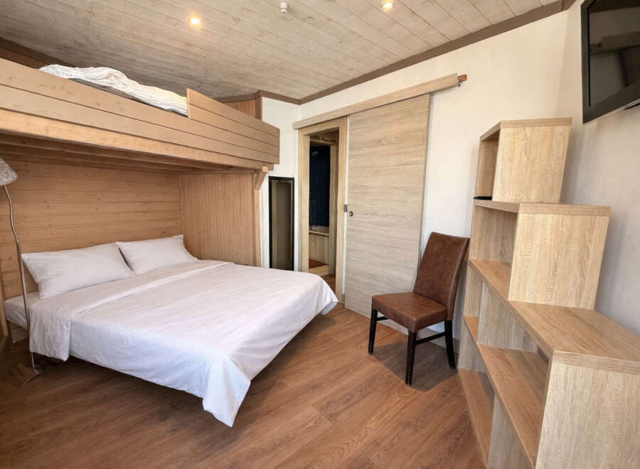 Apartment in Tignes - Image 4