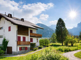 Discover the charm of this stunning property nestled in a picturesque mountain setting.