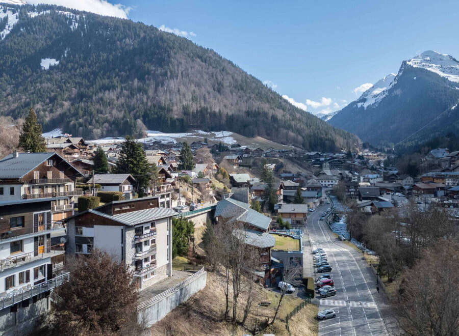 Discover the charm of this stunning property nestled in a picturesque mountain village.